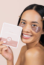 Load image into Gallery viewer, Iced Chai Latte Energizing & Firming Eye Patches