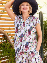 Load image into Gallery viewer, Peacock Trop Luxe Pima Capri